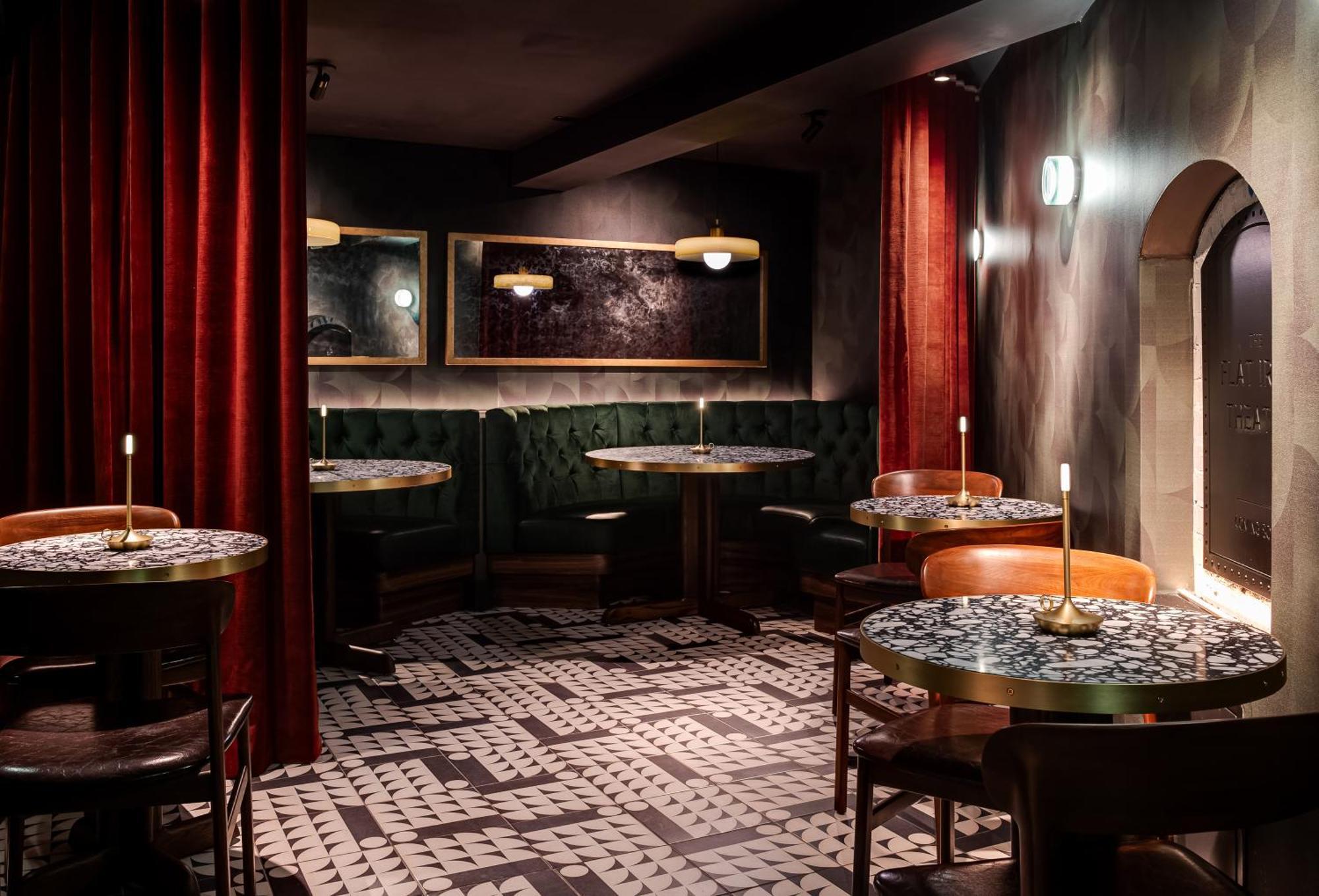 The Flat Iron Hotel アシュビル エクステリア 写真