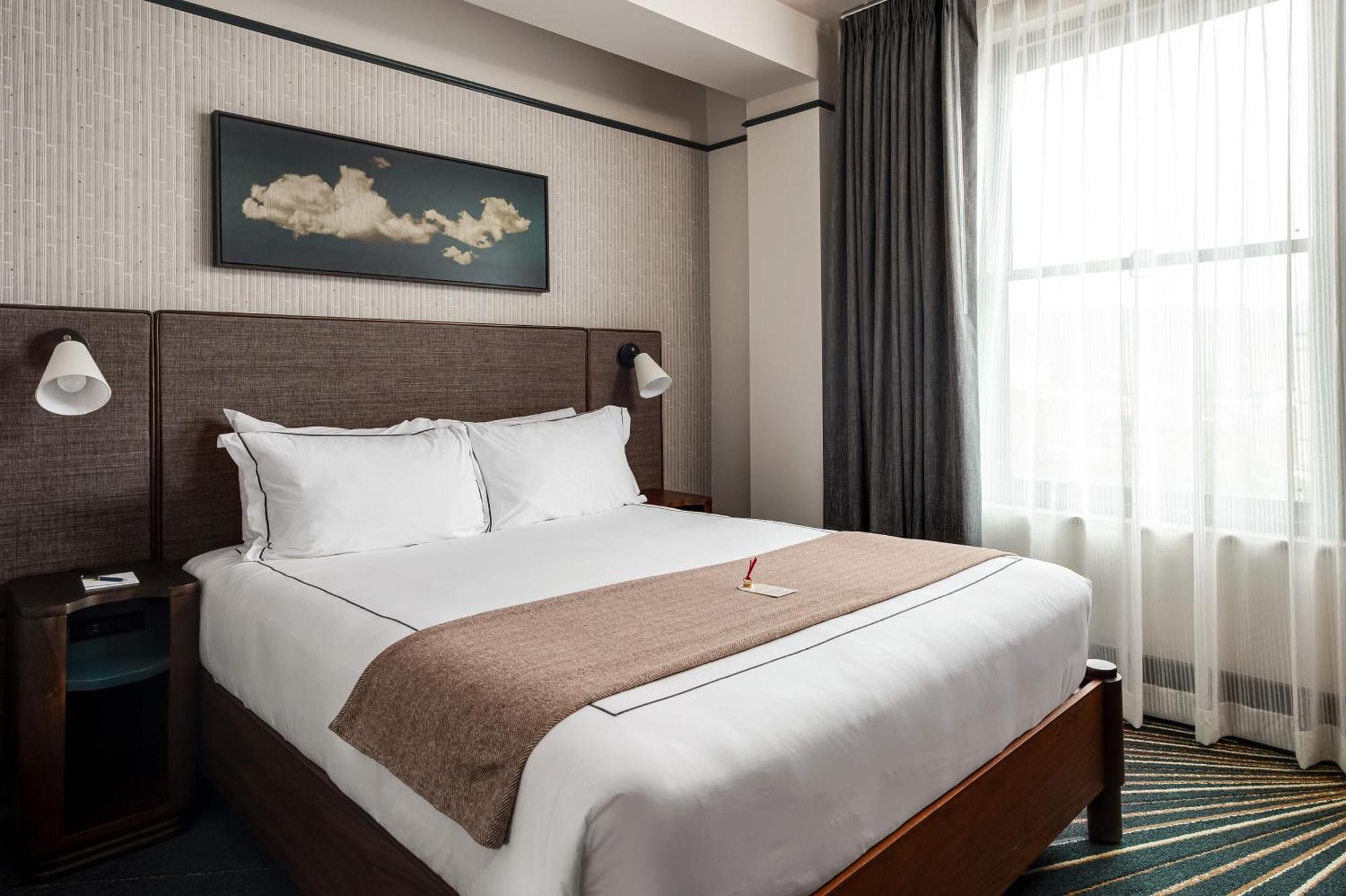 The Flat Iron Hotel アシュビル エクステリア 写真